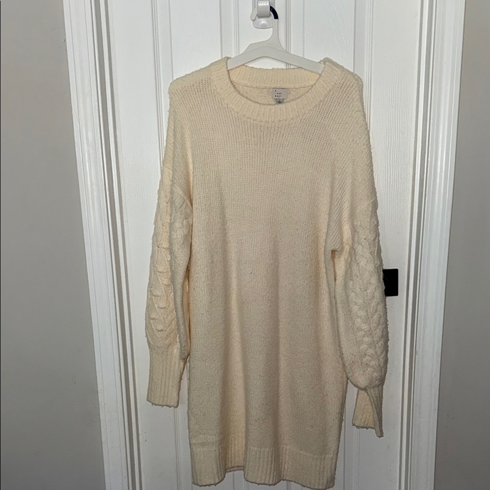 Women's Cream Sweater